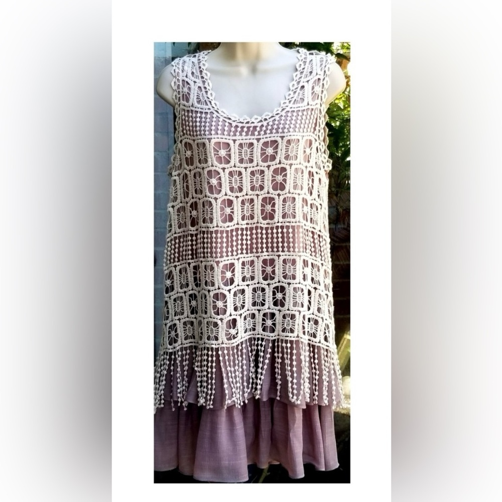 Entro Sleeveless Two Tier Ruffle Crochet Overlay